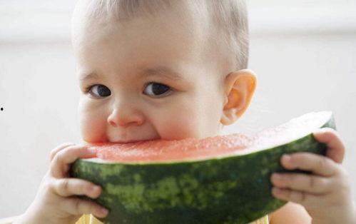 第一视角宝宝吃瓜